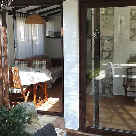 Apartment House Kamenjak